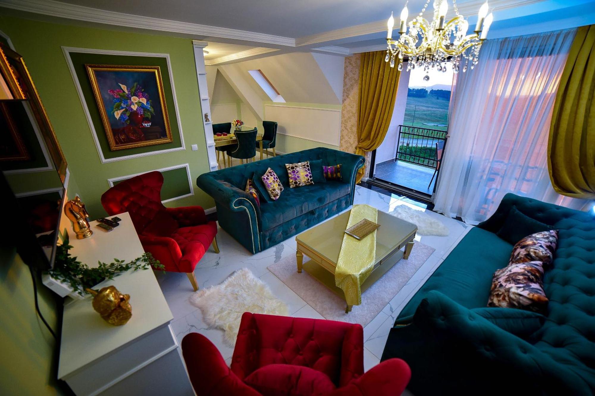 Adonis One-hotel Adonis Apartment